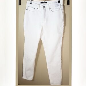 Calvin Klein high rise skinny white denim pants. 16/33